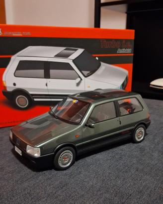 Fiat Uno turbo laudoracing 1/18 