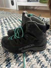 Scarponi alpinismo Montura tg.37