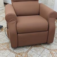 Poltrona reclinabile elettrica