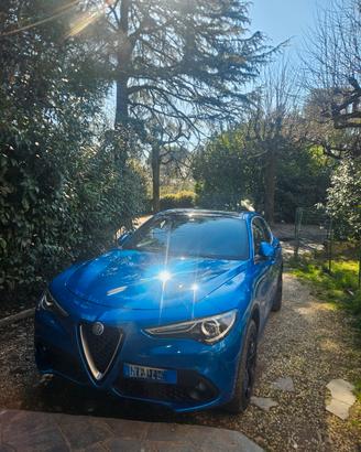 alfa romeo stelvio 2.2 210 cv q4 