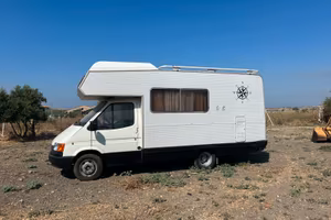 Camper ford  anno 1986