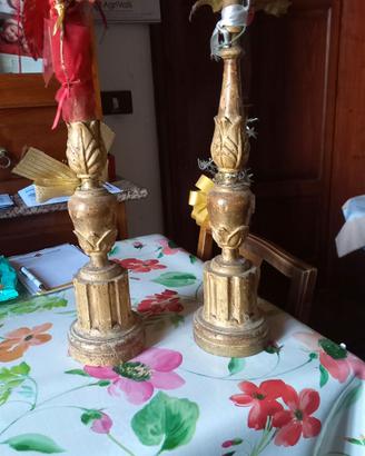 candelabri in legno