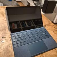 Microsoft Surface Go 3 completo di accessori