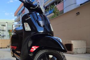 Vespa gts 125