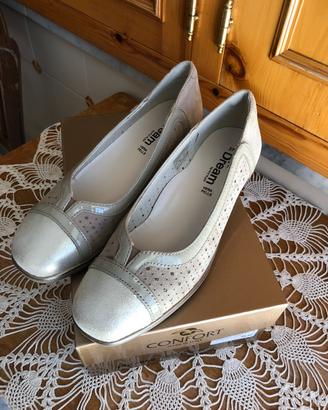 Scarpe da donna FLY FLOT nuove