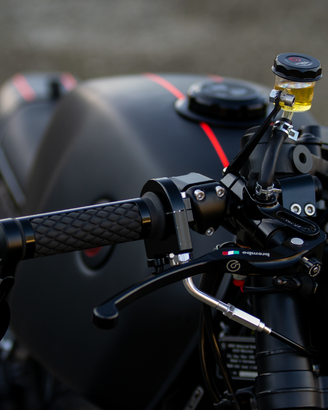 Bmw r 65 custom