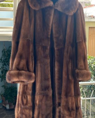 Pellicia visone marrone