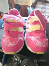 scarpa bambina Adidas rosa taglia 24