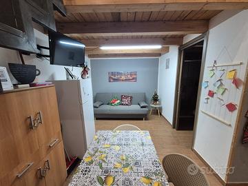 Centro storico/Maqueda/via candelai rif. 102/25