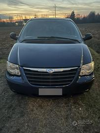Chrysler voyager