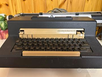 Storica macchina da scrivere Olivetti Editor 3