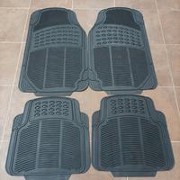 Set 4 tappetini auto in gomma universali nuovi