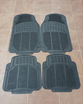 Set 4 tappetini auto in gomma universali nuovi