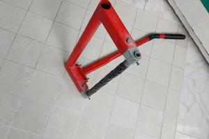 cavalletto alzamoto centrale 30 euro usato una sol