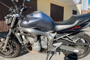 Yamaha FZ6 600cc