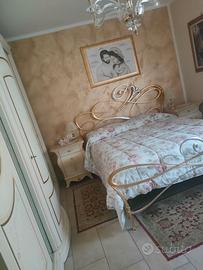 Camera da letto classica