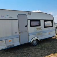 Roulotte HOBBY + veranda buono stato DE LUXE