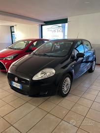 Fiat Punto 1.3 MJT II 75 CV 5 porte Easy