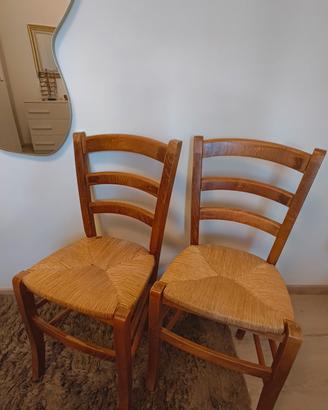 Sedia paesana in paglia intrecciata