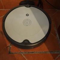 ROOMBA ASPIRAPOLVERE 