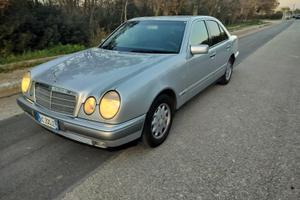 MERCEDES CLASSE E ASI BOLLO 50%