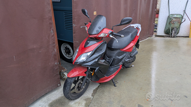 Motorino Kymco 50cc agility
