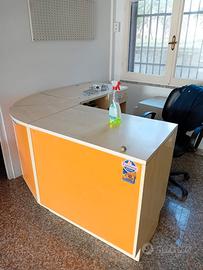 Arredamento in legno come nuovo