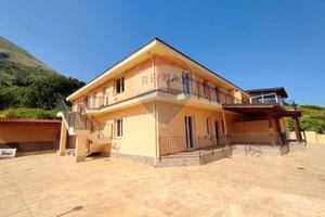 Casa Semindipendente - Torretta