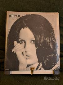 Cofanetto Mina per vinile 45 giri