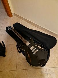 Ibanez semiacustica AM73-BK 