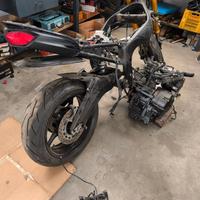 Yamaha fz8 2010 ricambi