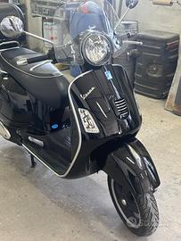 Vespa 300 gts super ie