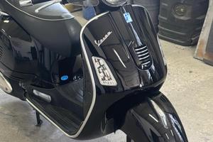 Vespa 300 gts super ie