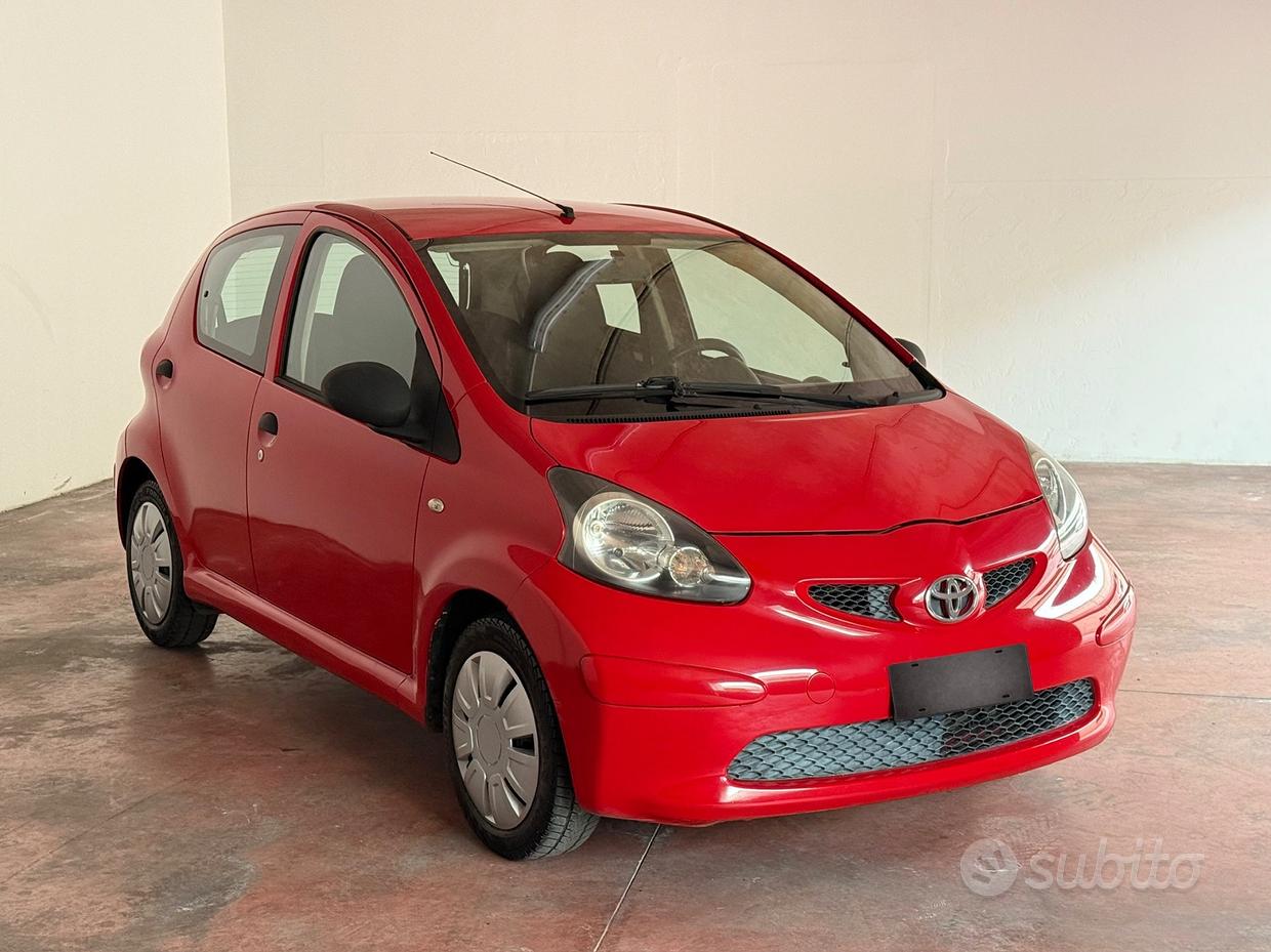 TOYOTA Aygo 1ª serie