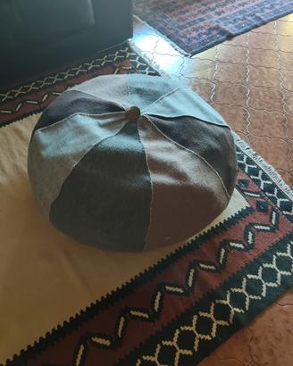 pouf in tessuto 
