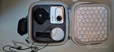 Insta360  Go 3 kit con accessori