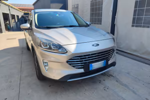 Ford Kuga 2.5 PHEV Titanium - GARANTITA
