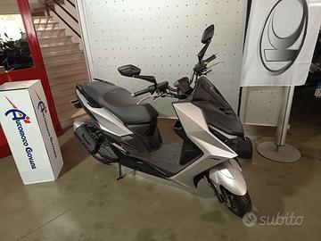 Kymco KRV 200 € 3.900,00 F.C.