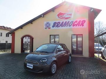 FIAT 500e 23,65KWh ACTION - MARRONE MET. - KM 24