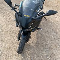 Yamaha yzf r125