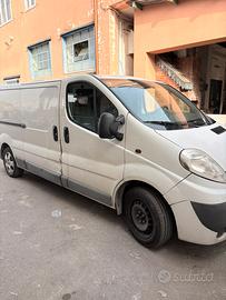Opel vivaro 2.0