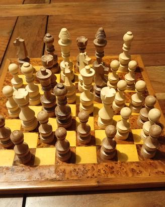 Scacchiera in legno  