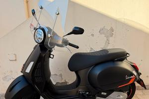 Vespa GTS Super Sport 125cc