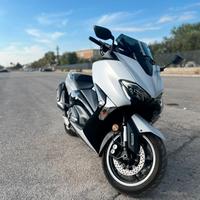 Yamaha TMAX 530 DX