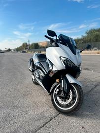 Yamaha TMAX 530 DX