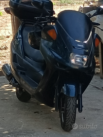 Yamaha maigestyc 250