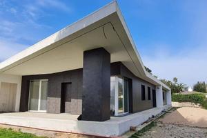 Villa di 100 m² con 4 locali e box auto a Sabaudia