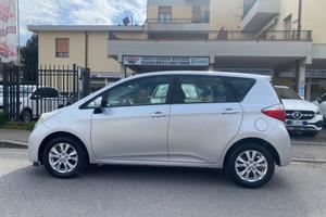 Toyota Verso-S 1.3 MT Active