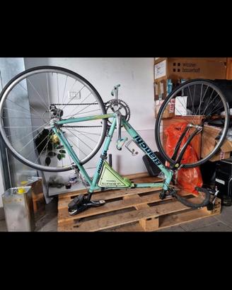 Bici da corsa bianchi