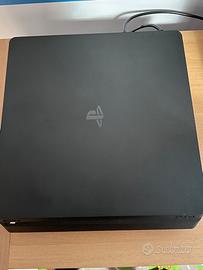 PlayStation 4 slim 1 Tb.
